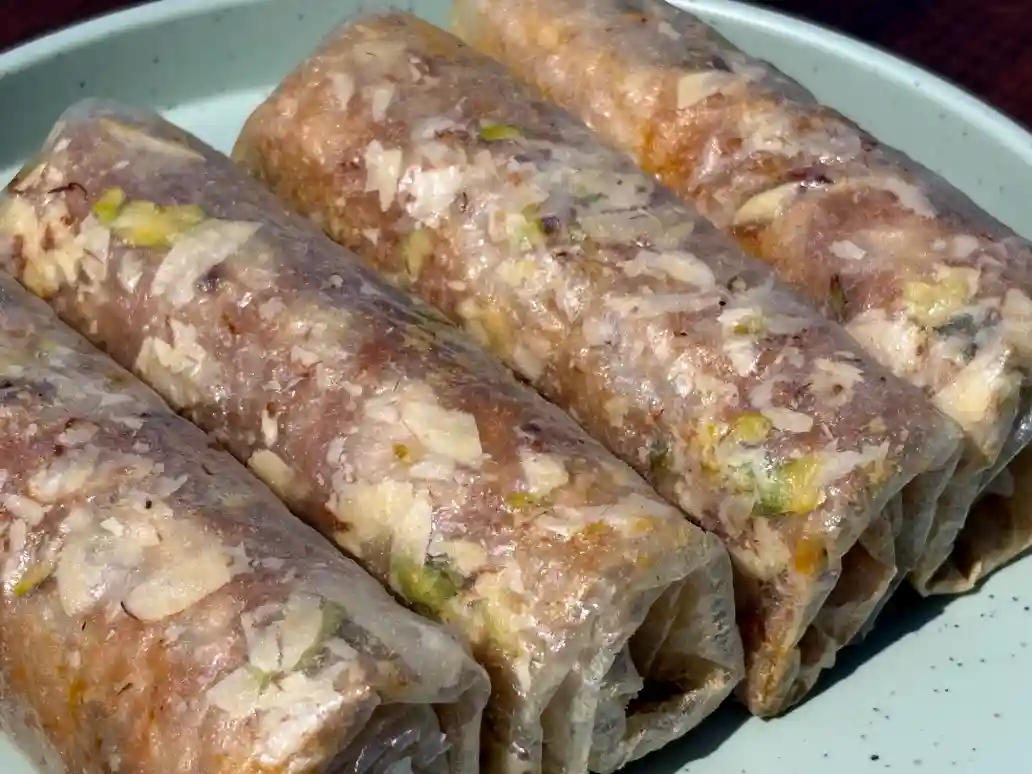 Premium Atreyapuram Putharekulu (Dry Fruits jaggery )– Handmade Sweet - 10 Pieces